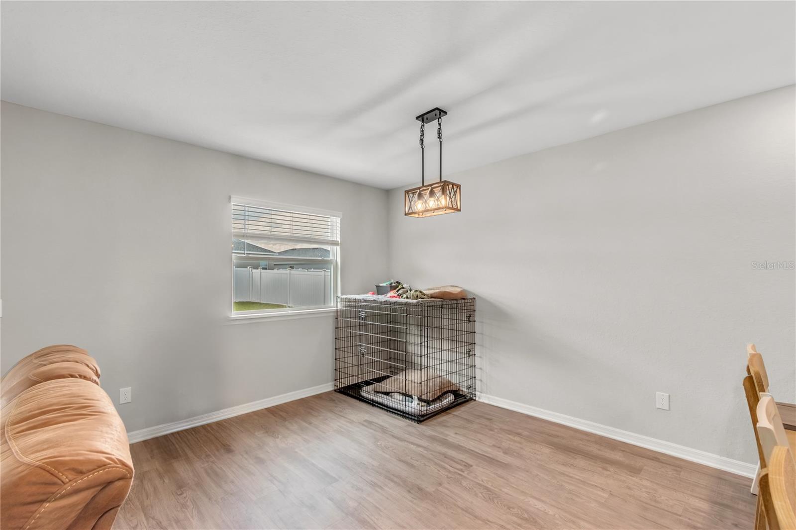 SUMMERCREST - Residential