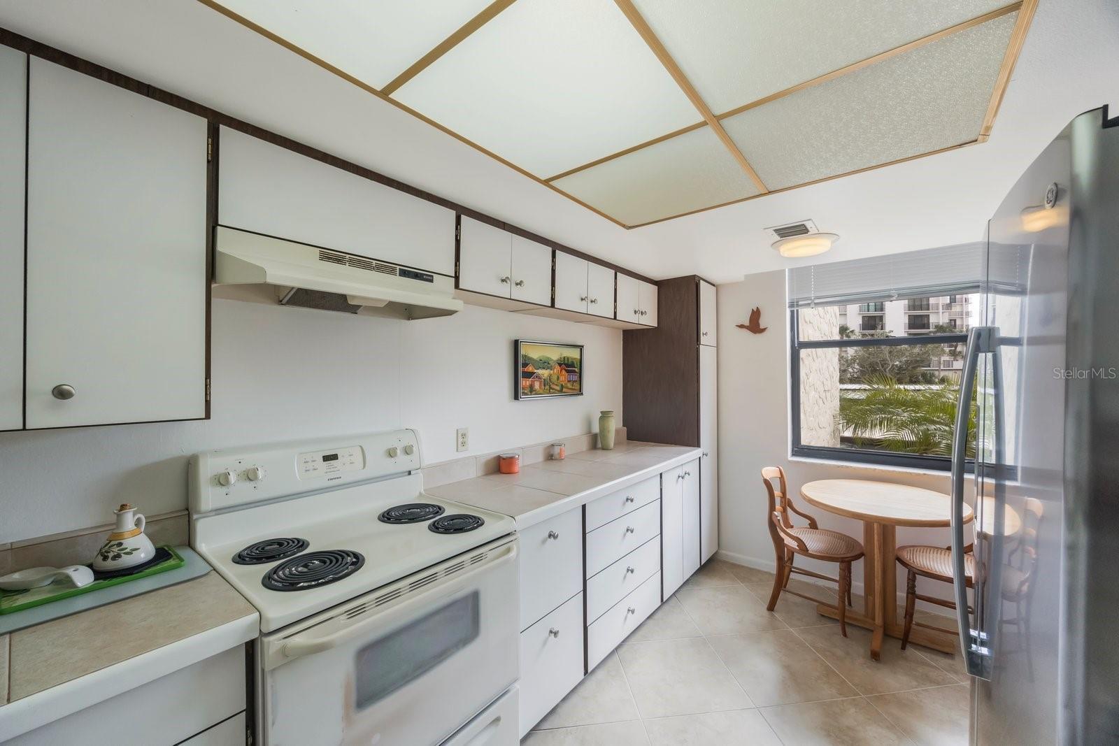 BELLEVIEW BILTMORE VILLAS BAYSHORE I CONDO - Residential