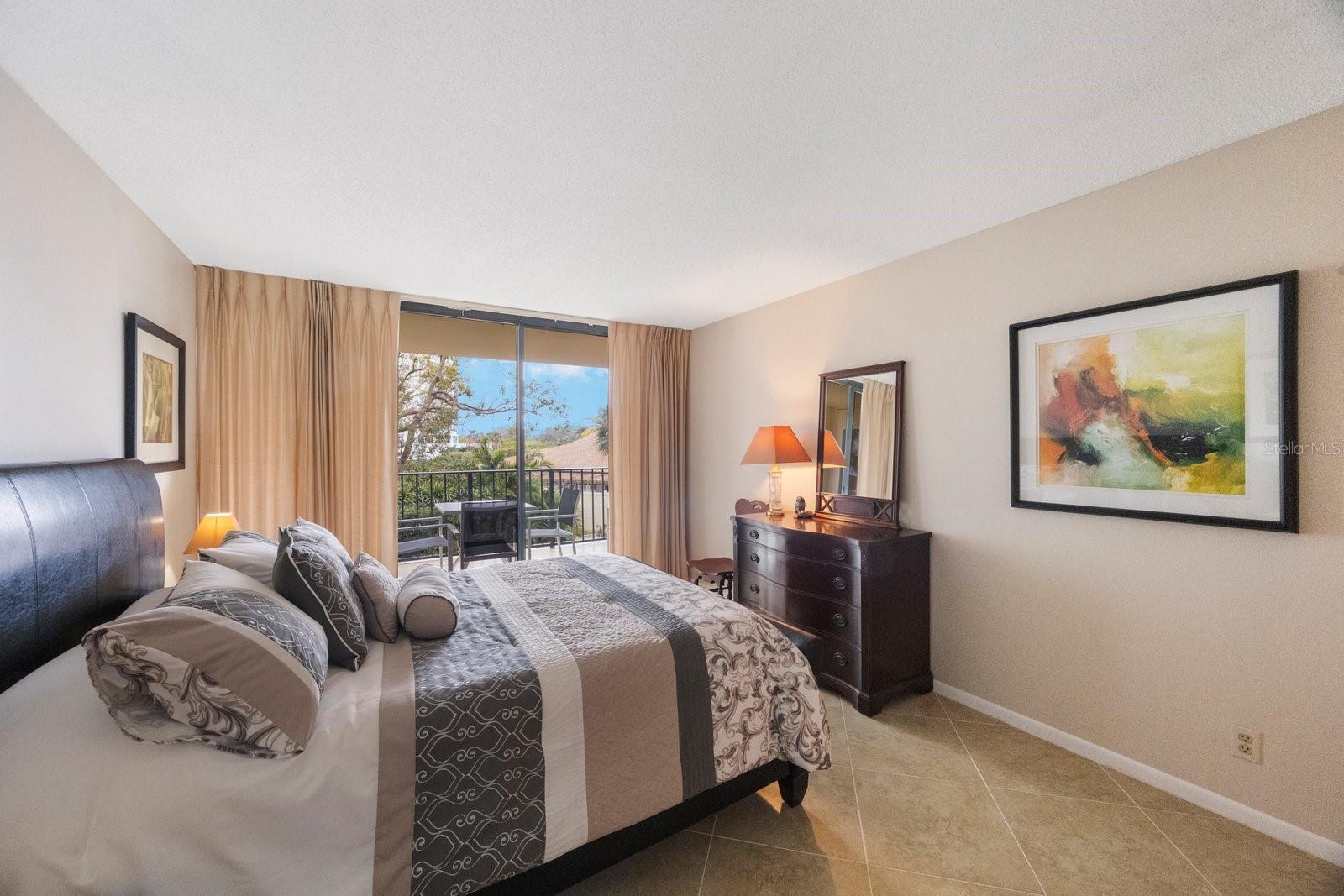 BELLEVIEW BILTMORE VILLAS BAYSHORE I CONDO - Residential
