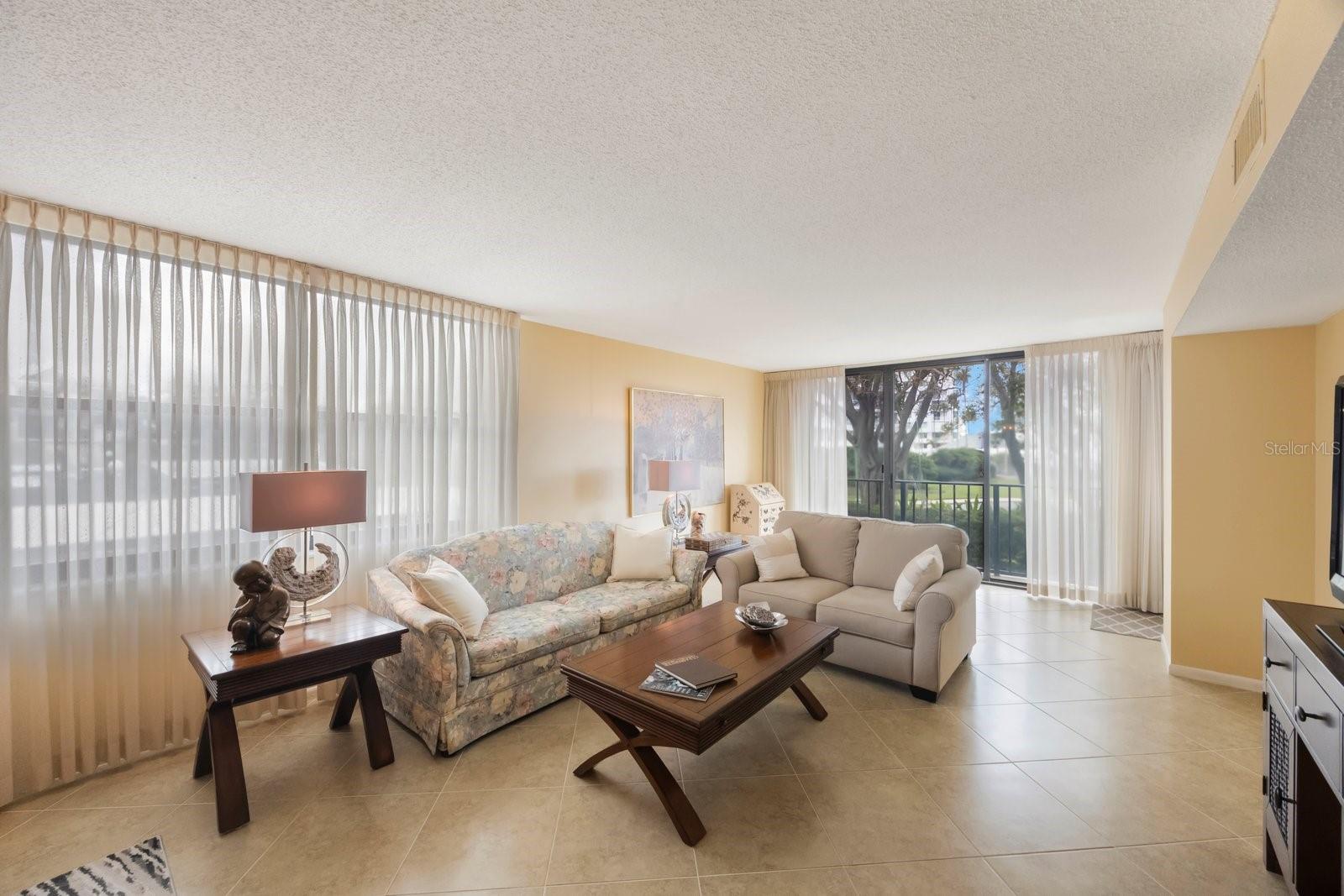 BELLEVIEW BILTMORE VILLAS BAYSHORE I CONDO - Residential