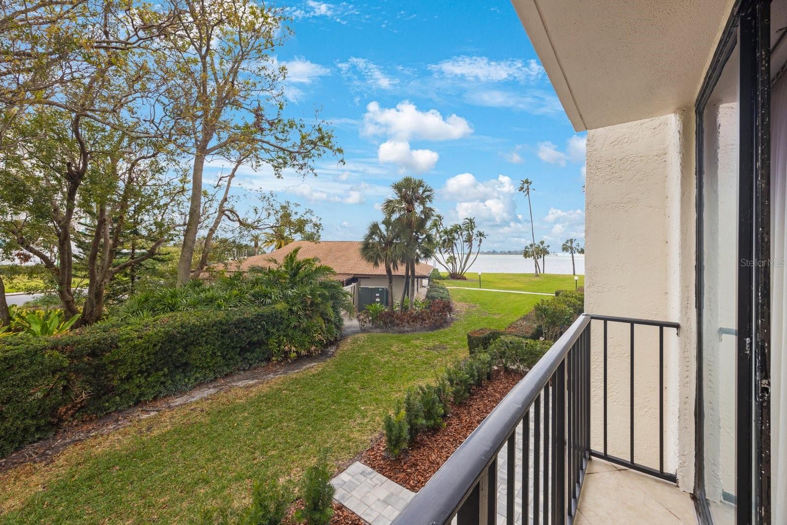 BELLEVIEW BILTMORE VILLAS BAYSHORE I CONDO - Residential