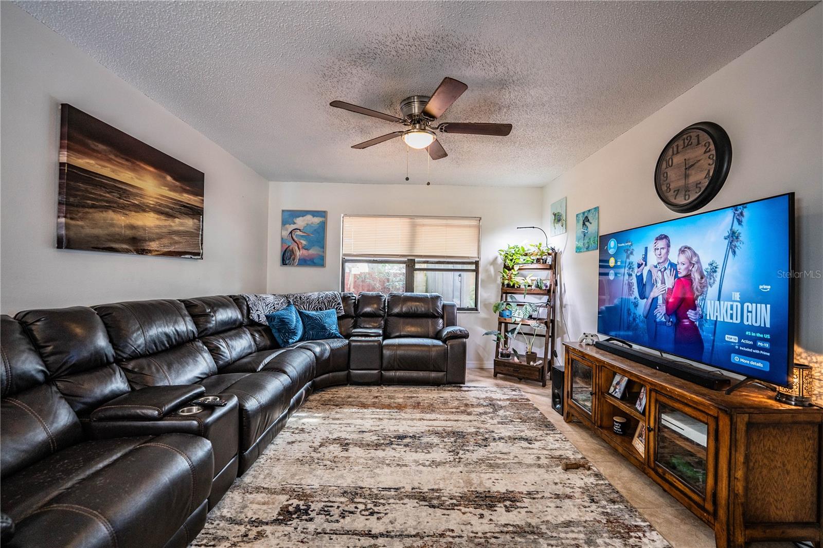 WEST OF LAKE HOWARD - Residential