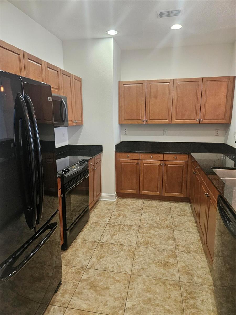 STATION SQUARE CONDO - Residential