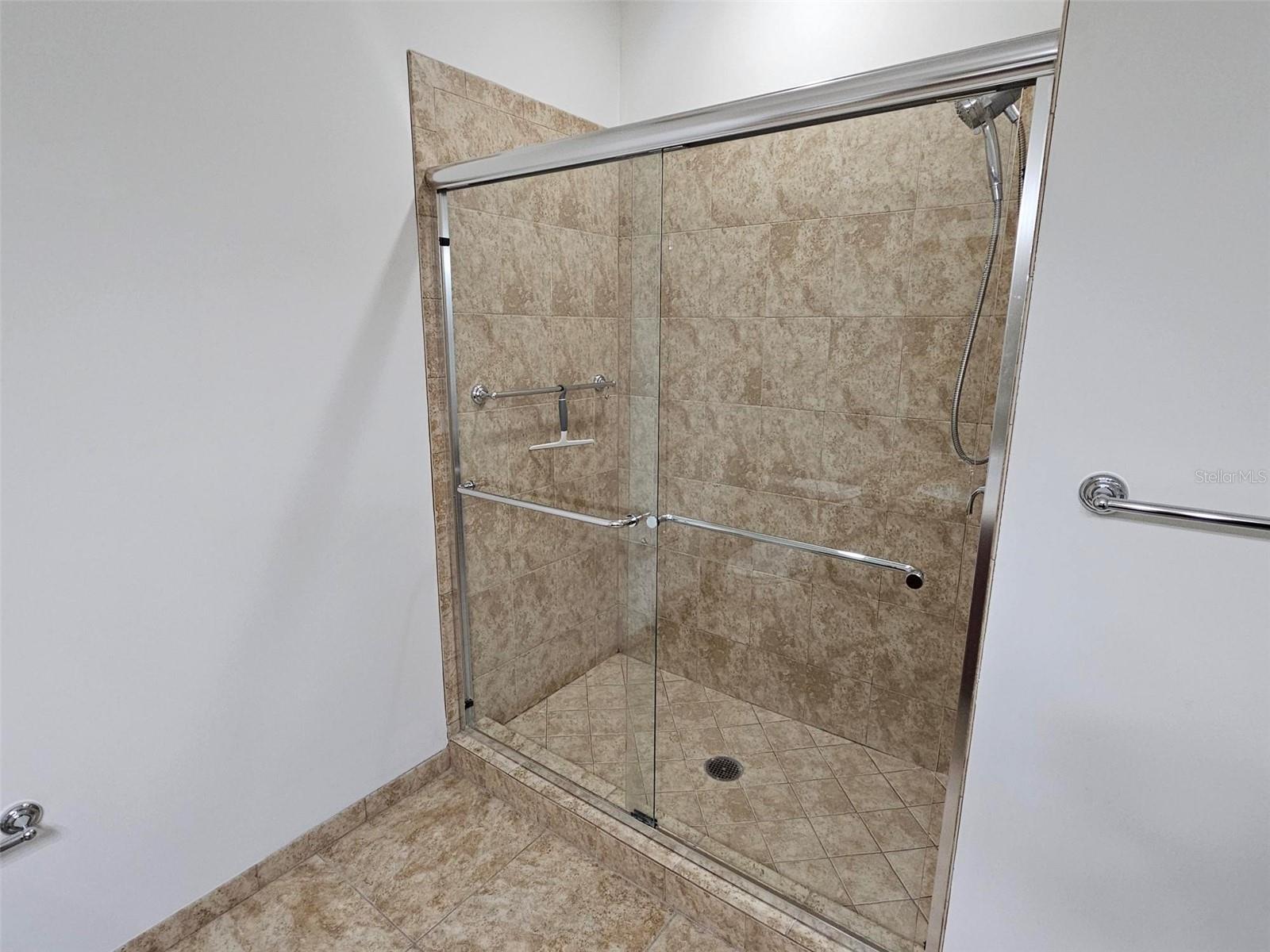 STATION SQUARE CONDO - Residential