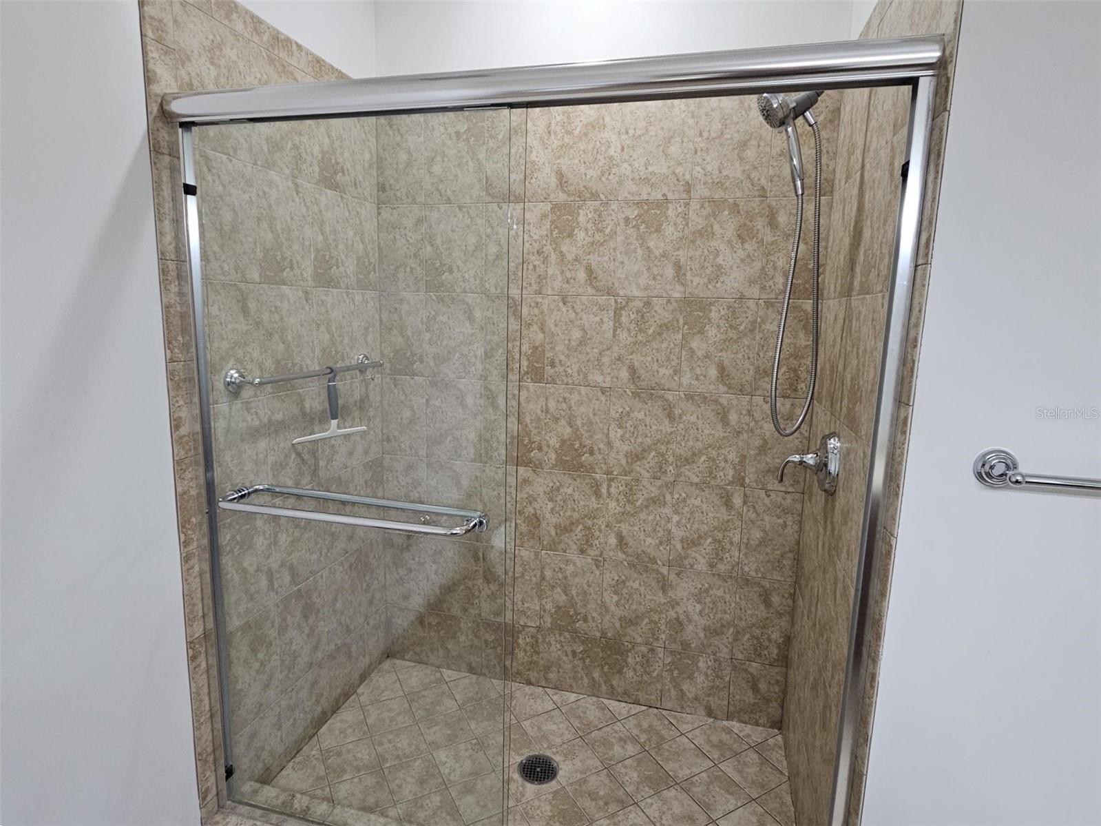 STATION SQUARE CONDO - Residential