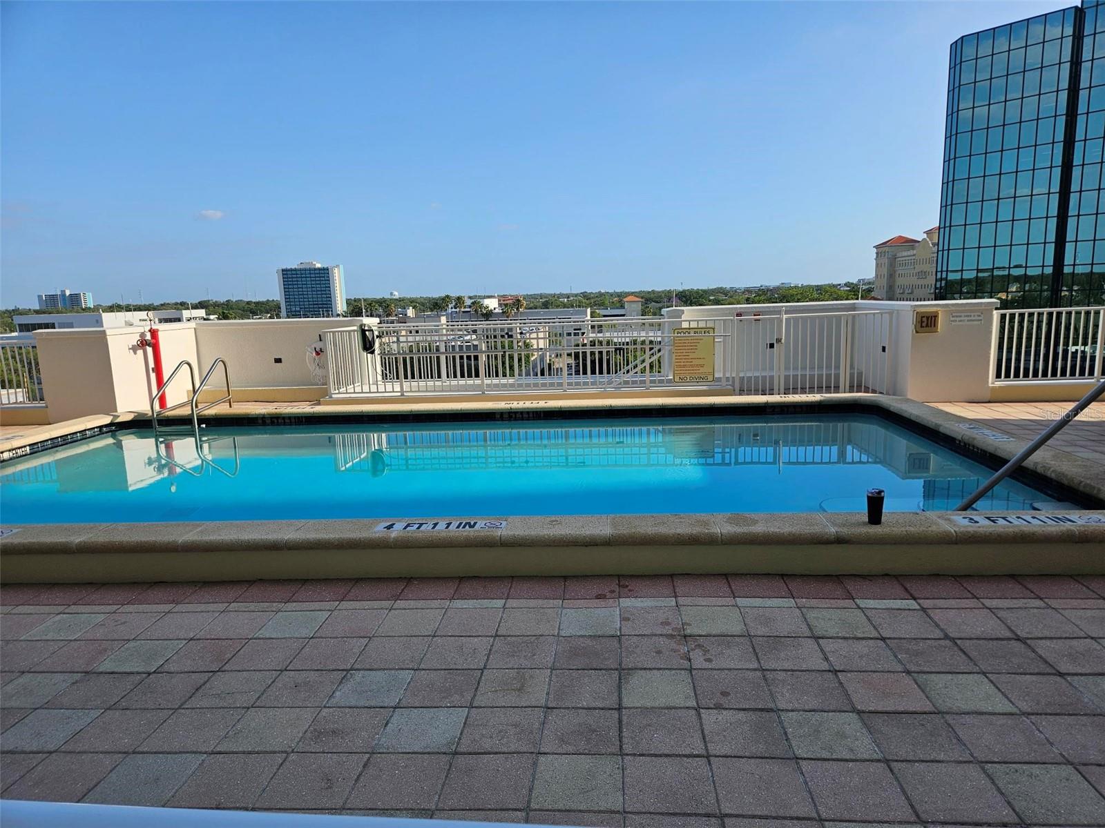 STATION SQUARE CONDO - Residential