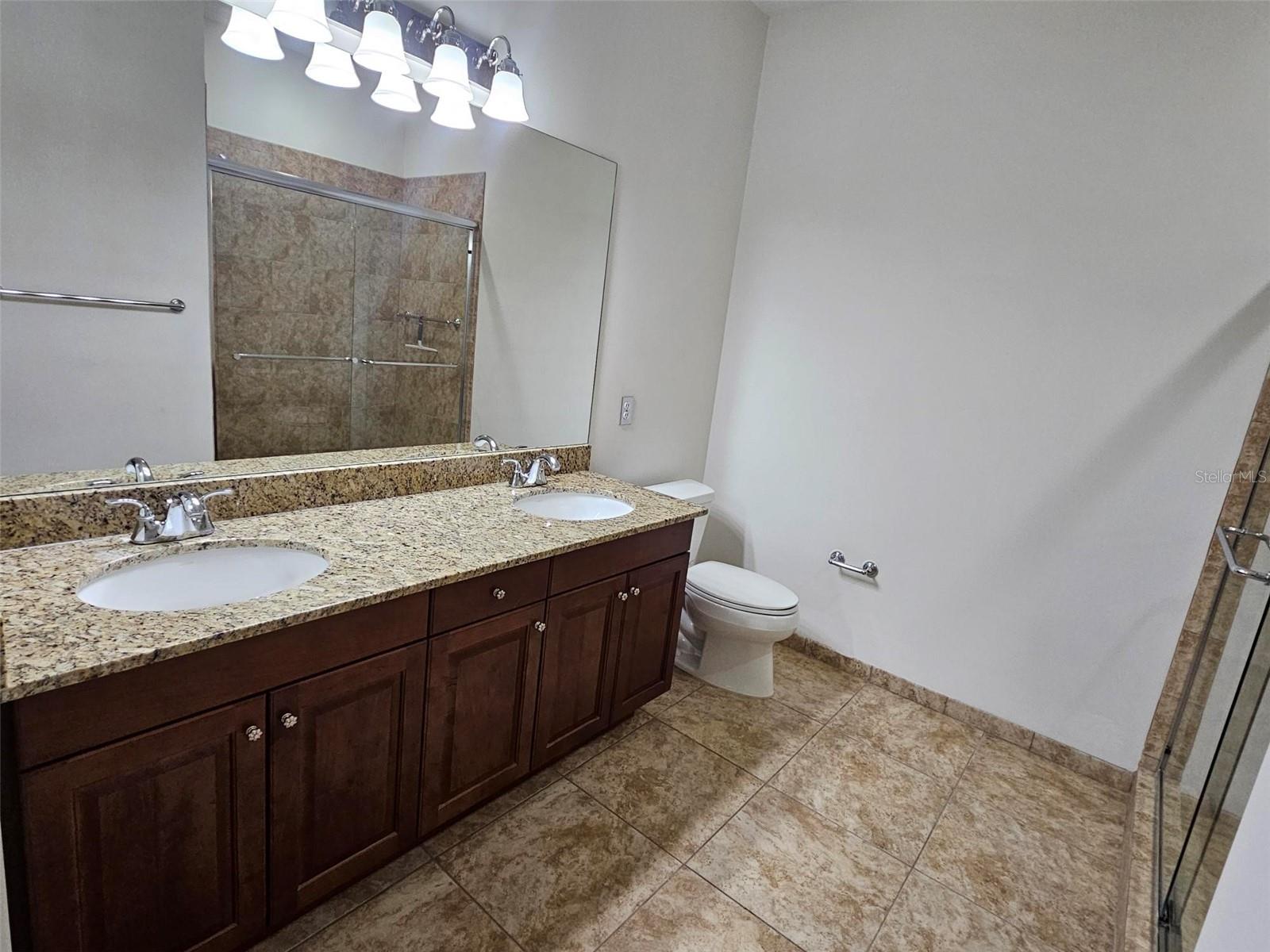 STATION SQUARE CONDO - Residential