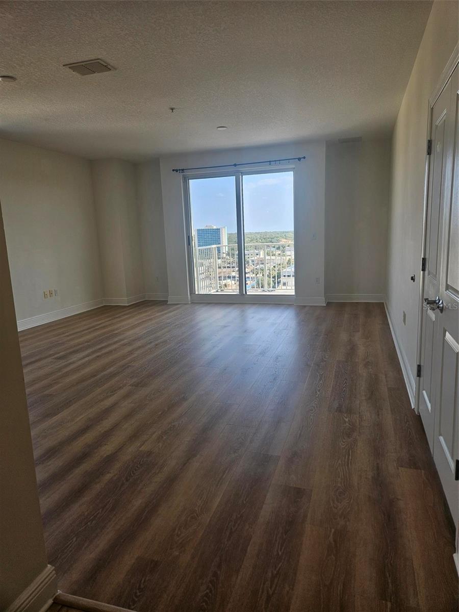 STATION SQUARE CONDO - Residential