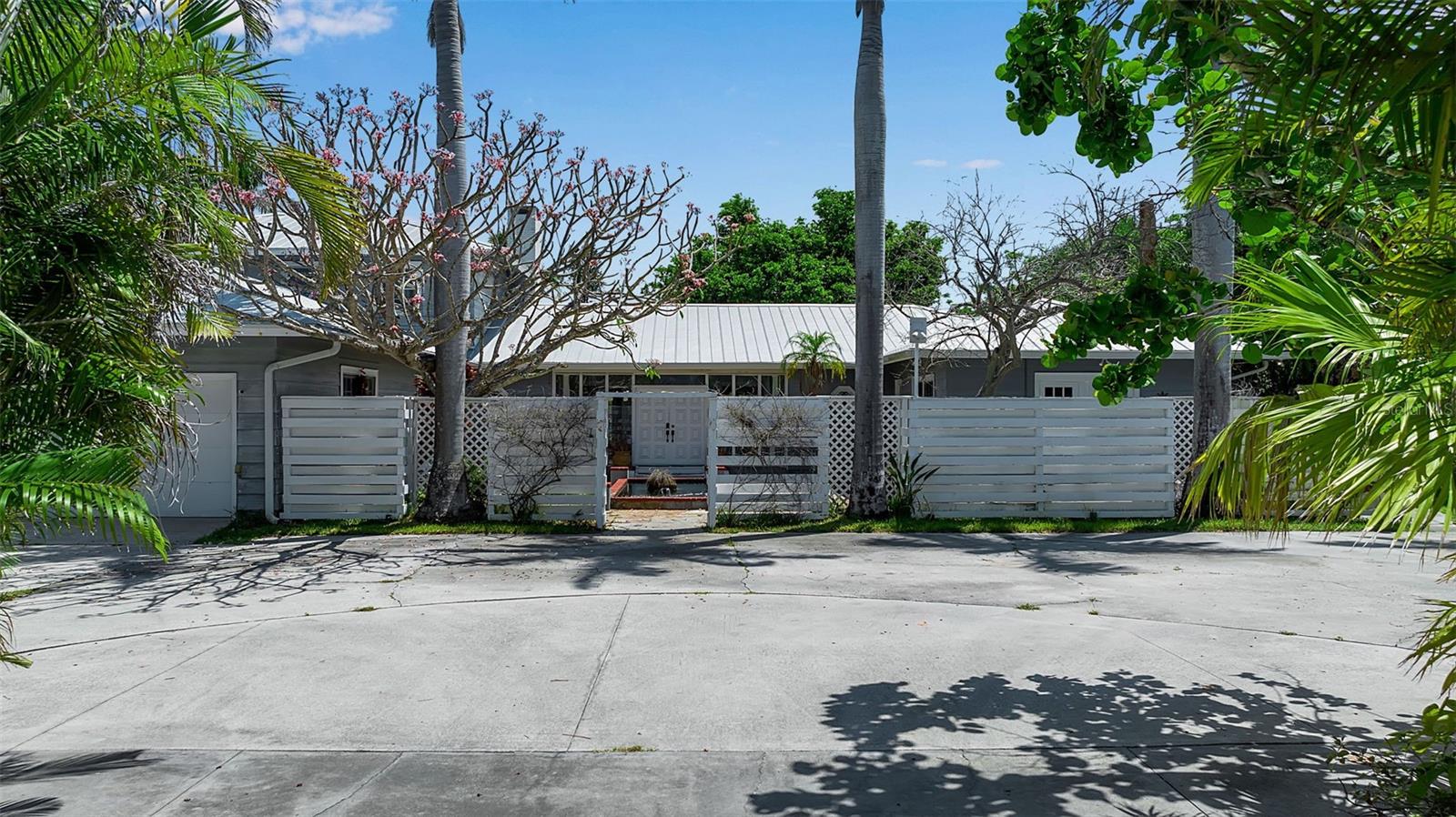 259 S POLK DRIVE