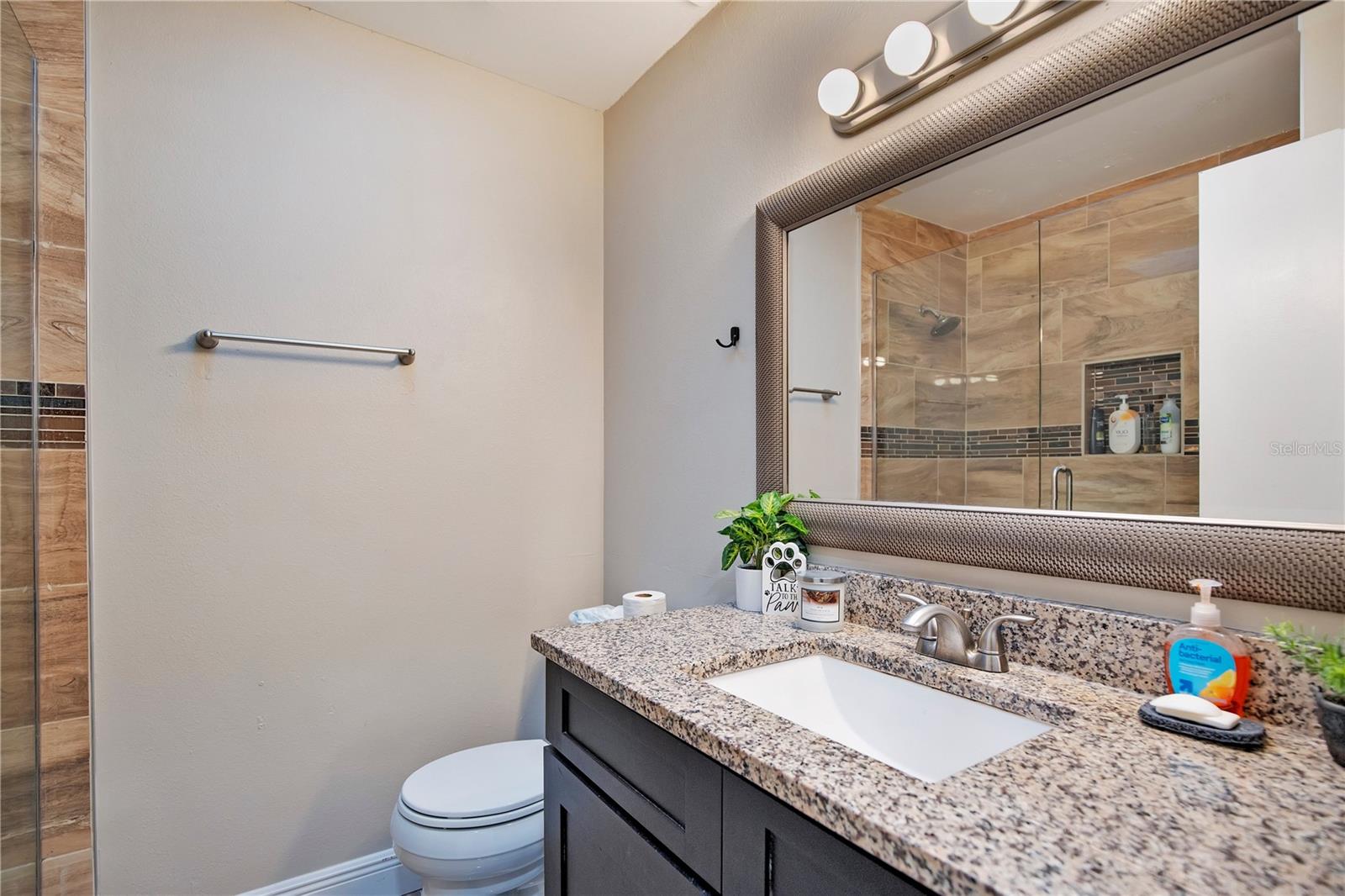 GREENWOOD LAKES UNIT D-3B 1ST ADD - Residential
