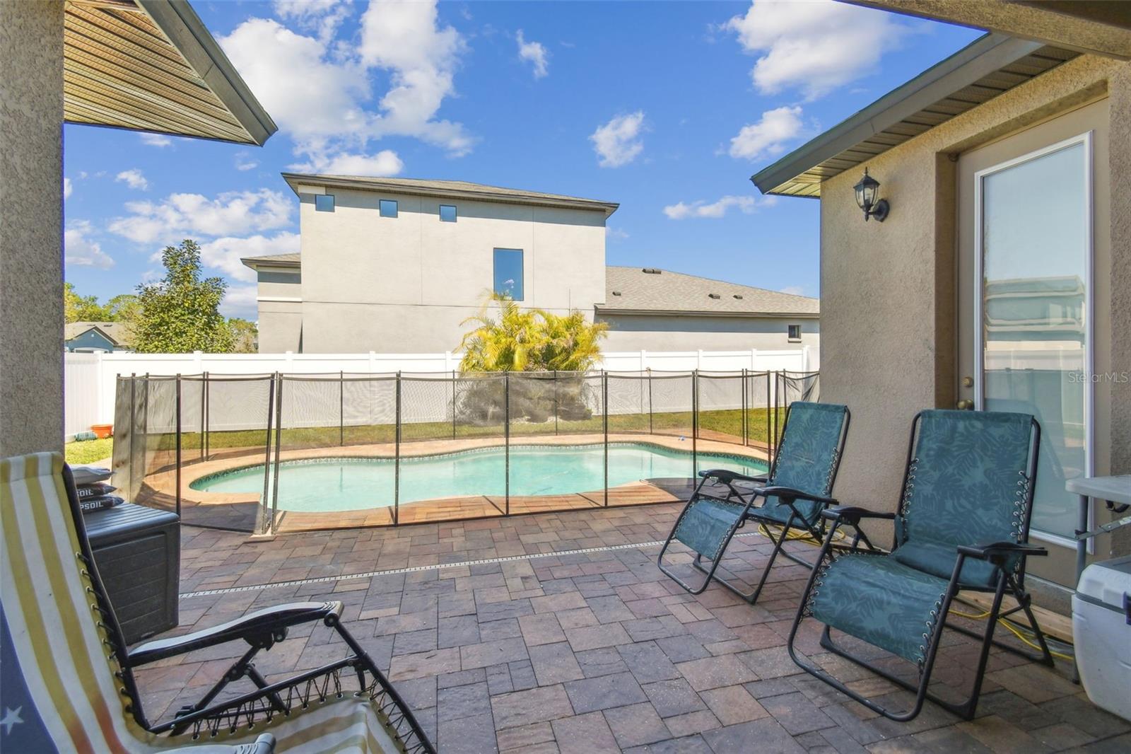 FLORABLU ESTATES - Residential