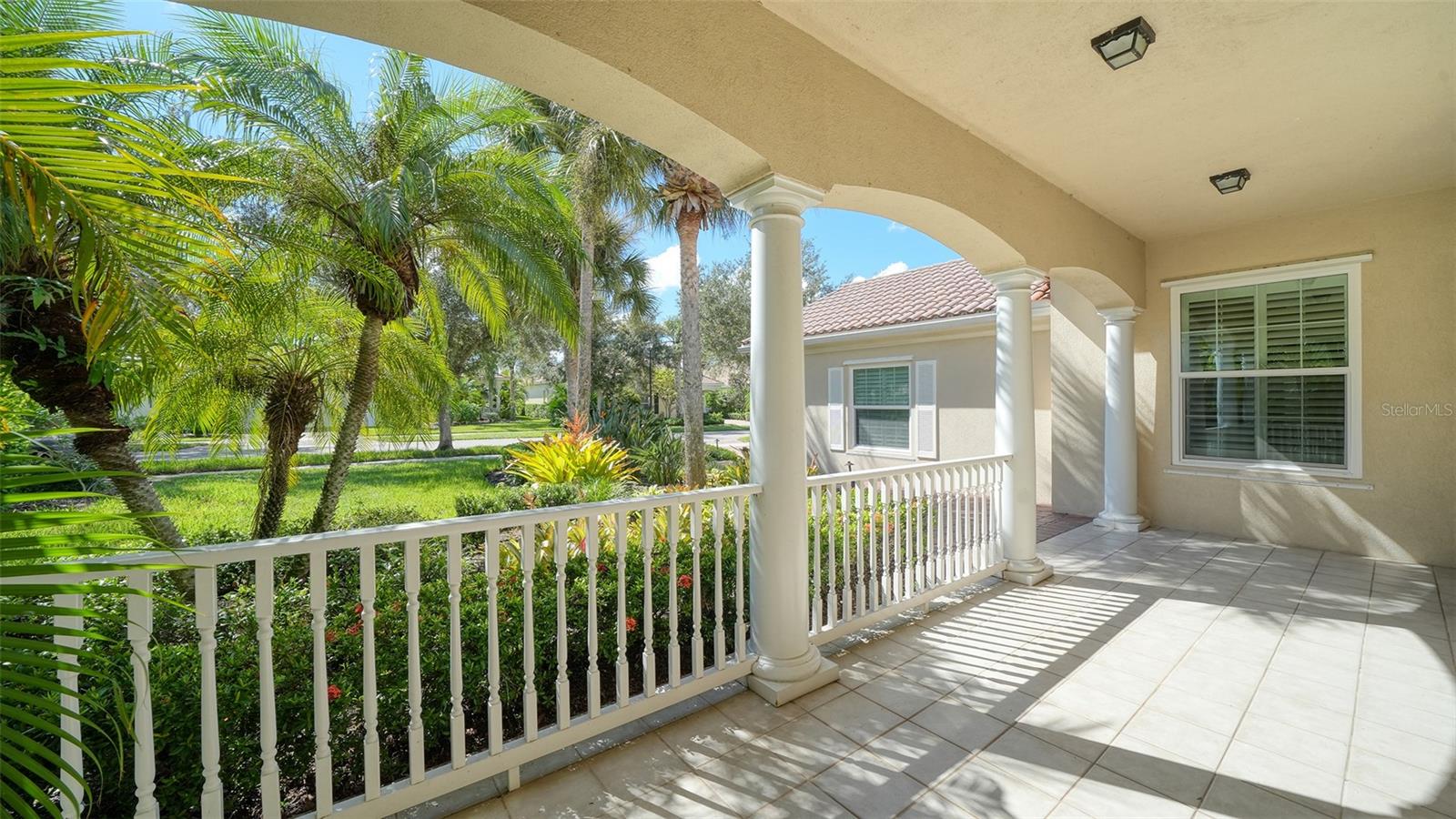 5924 MARIPOSA LANE