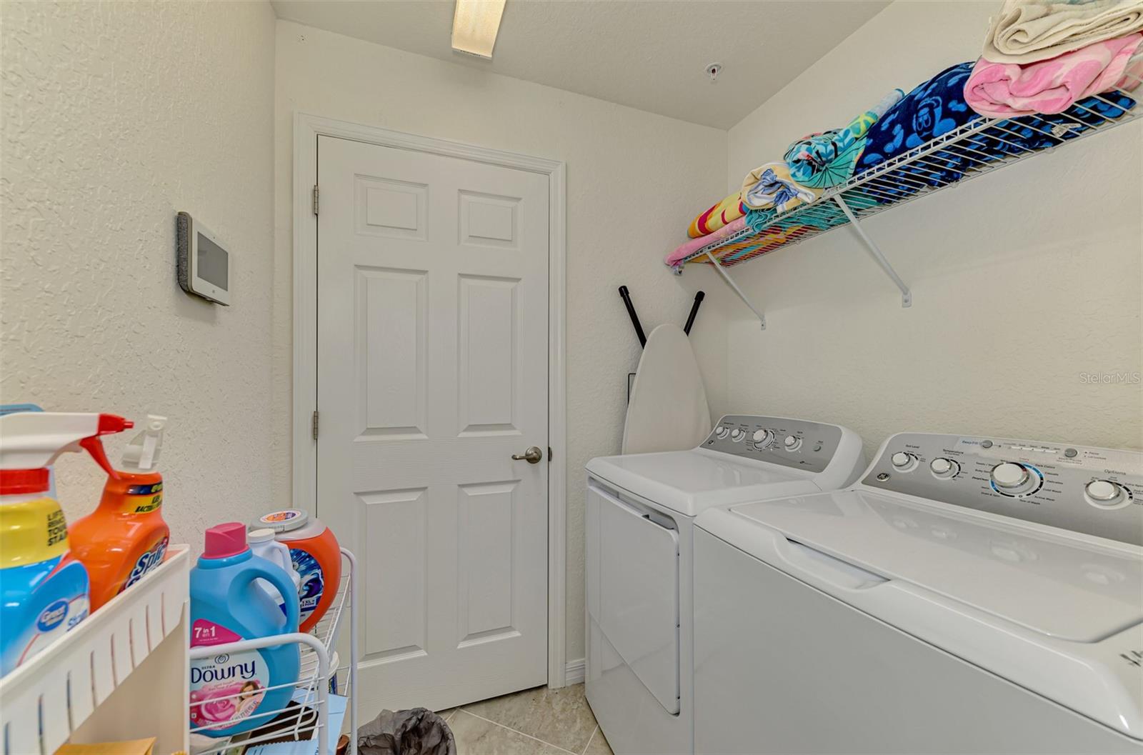 COACH HOMES 3/GRAN PARADISO BL - Residential