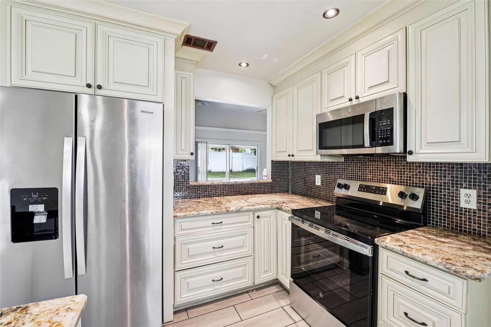 478 CHICAGO WOODS CIRCLE