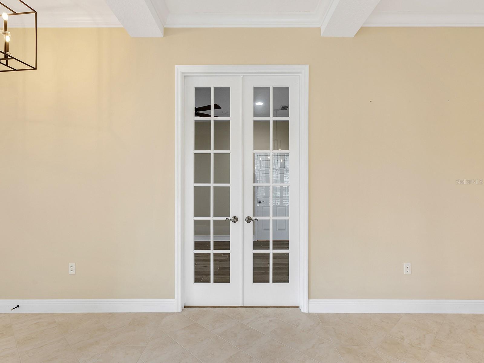 LAKEWOOD RANCH COUNTRY CLUB VILLAGE - Residential