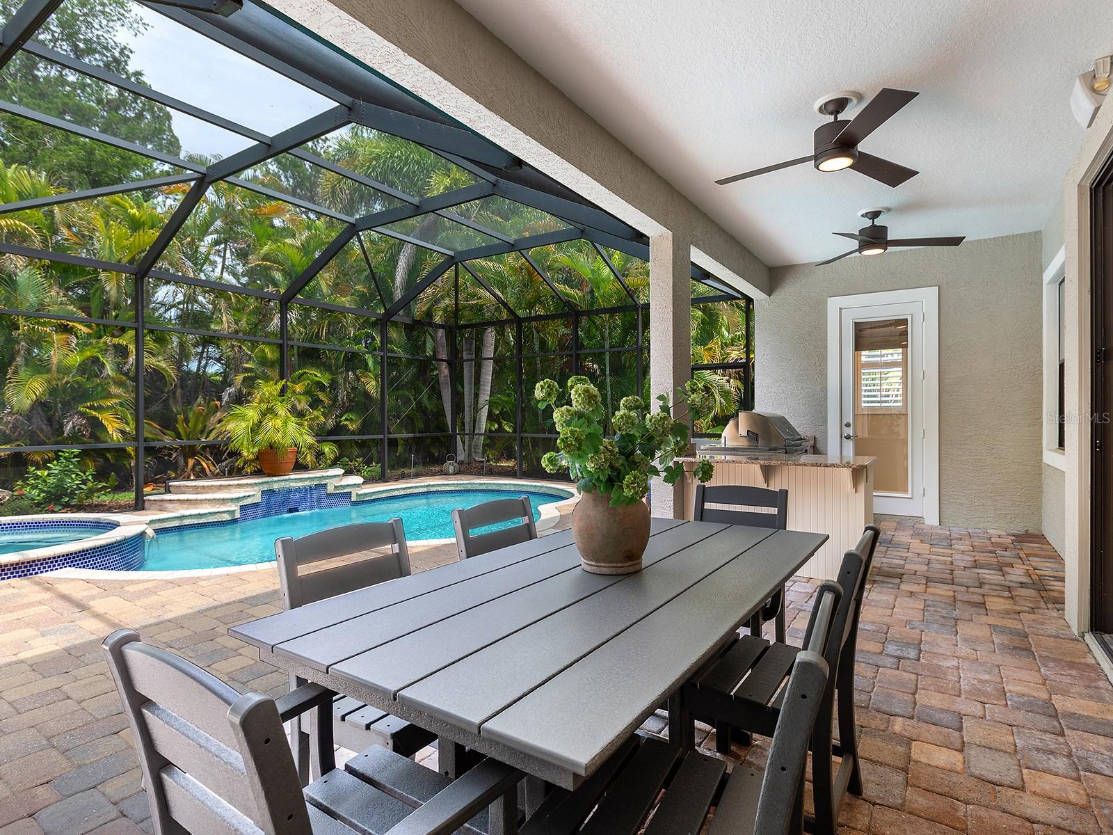 LAKEWOOD RANCH COUNTRY CLUB VILLAGE - Residential