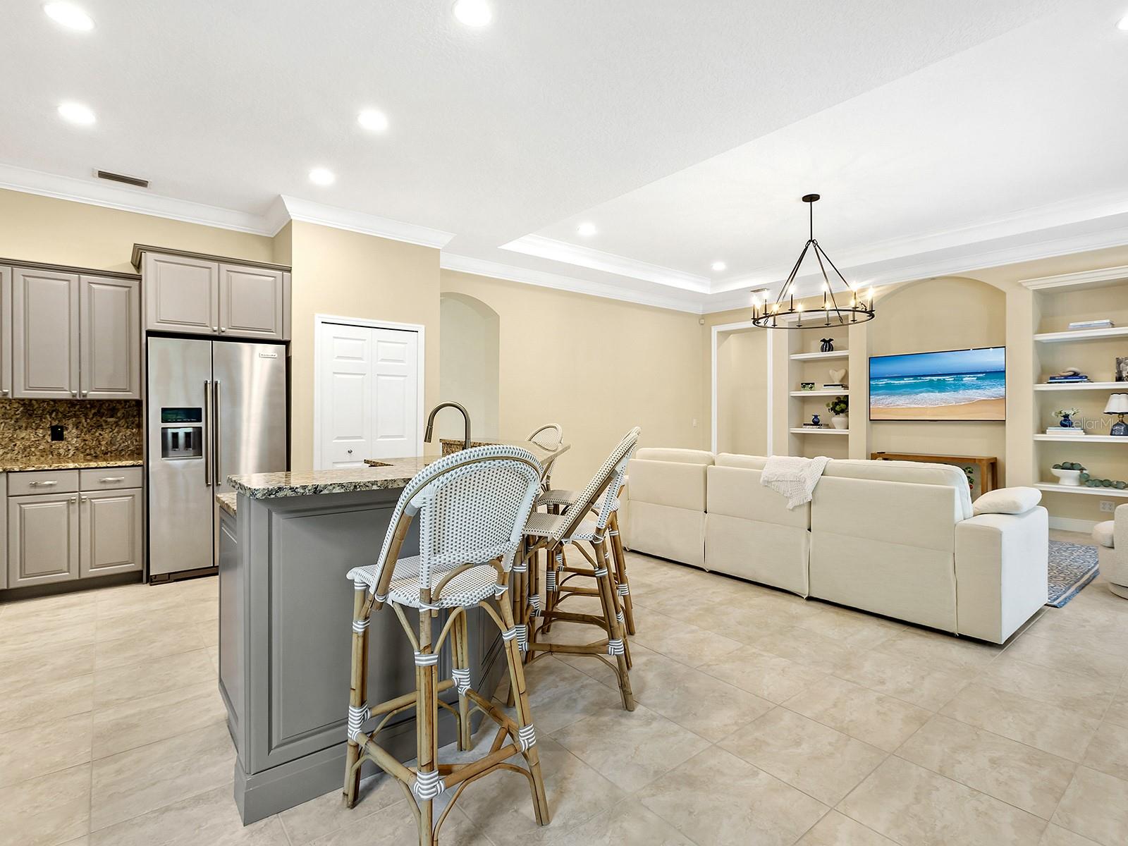 LAKEWOOD RANCH COUNTRY CLUB VILLAGE - Residential
