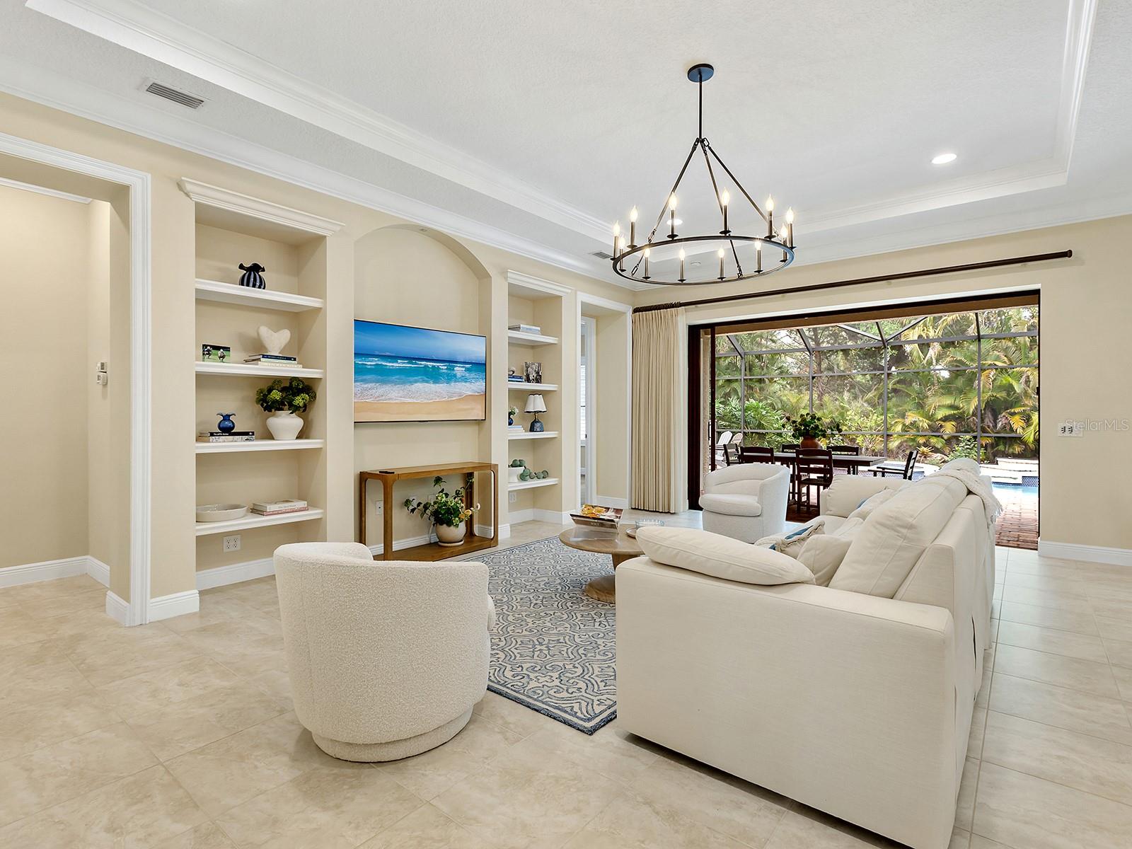 LAKEWOOD RANCH COUNTRY CLUB VILLAGE - Residential