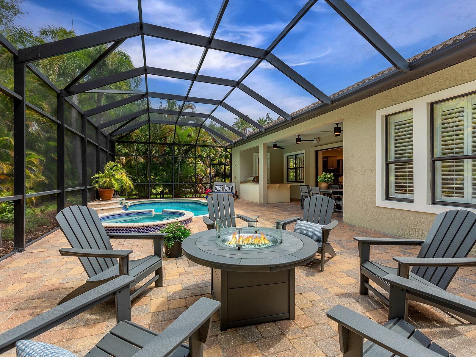 LAKEWOOD RANCH COUNTRY CLUB VILLAGE - Residential
