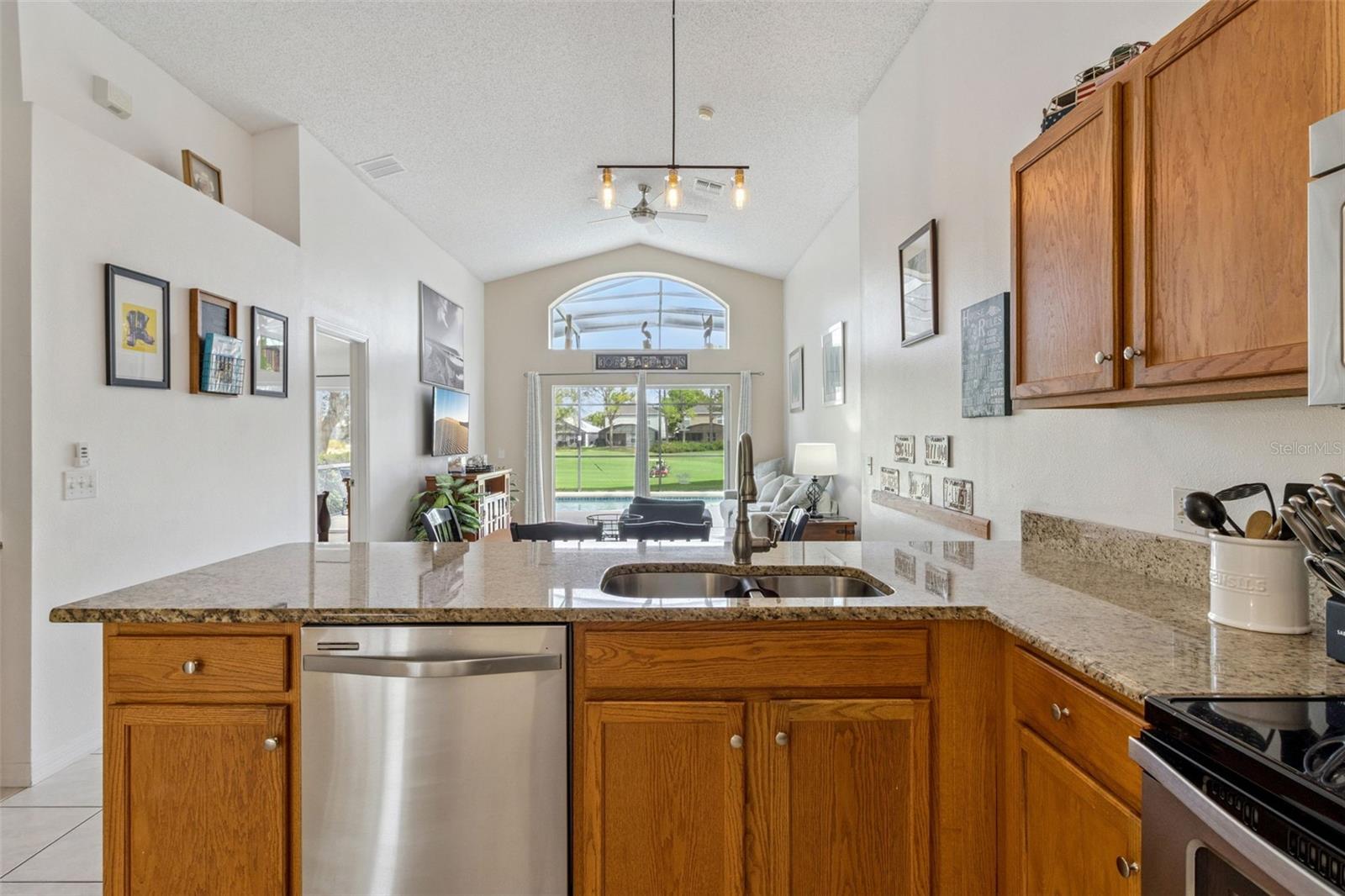 KOKOMO BAY PH 02 - Residential