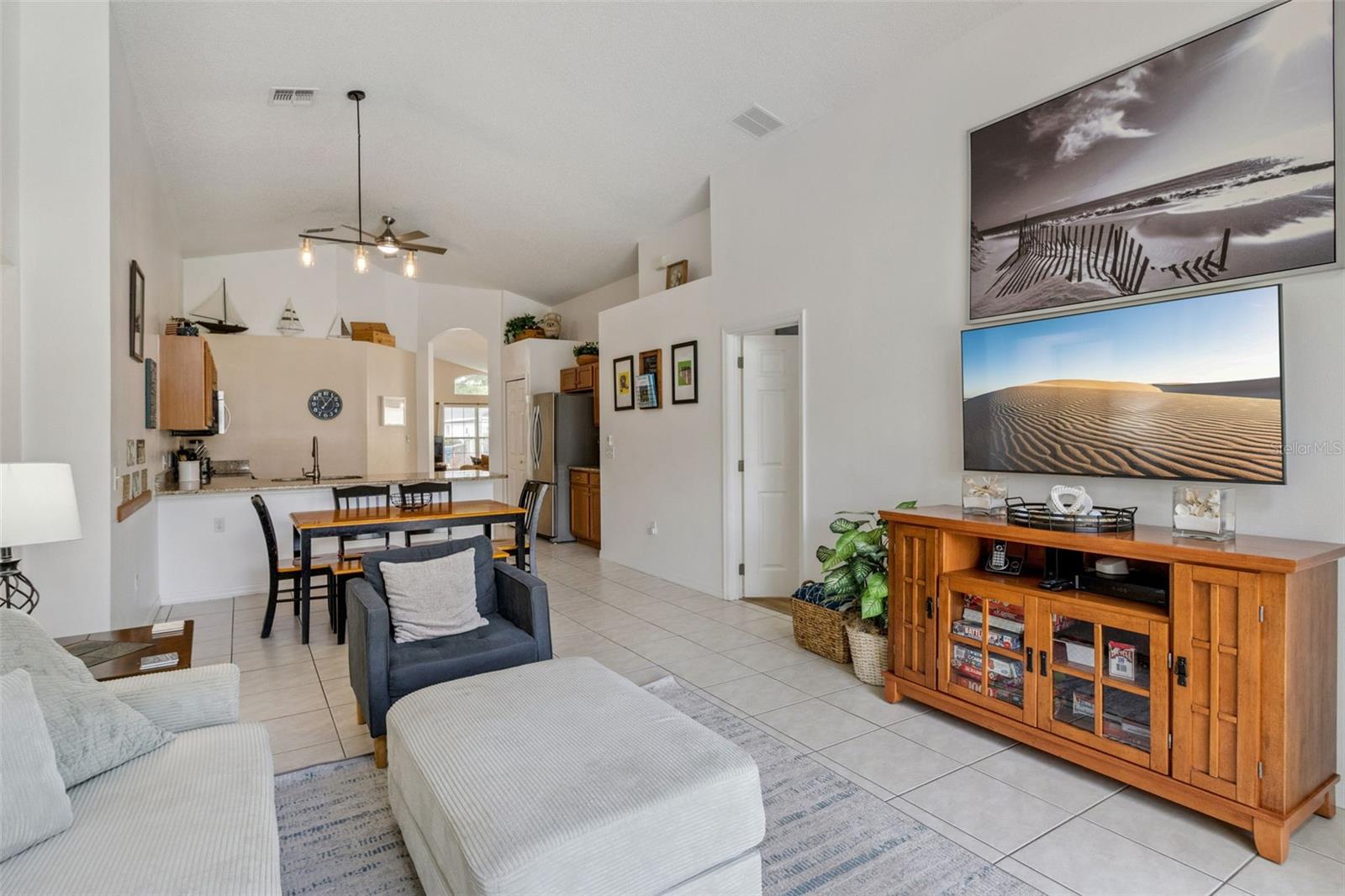 KOKOMO BAY PH 02 - Residential