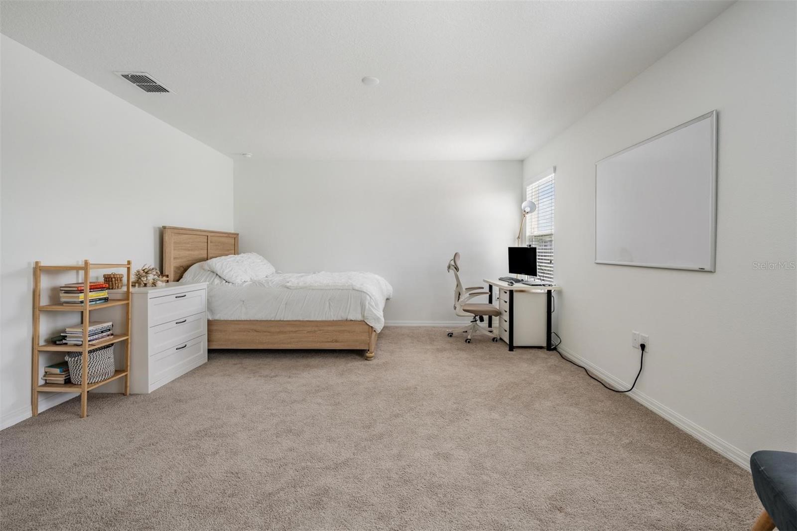 7517 NOTCHED PINE BEND