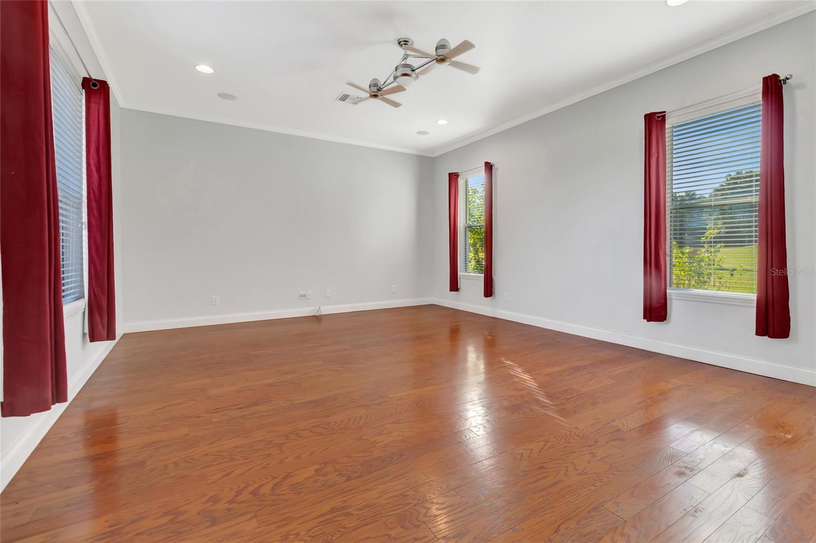 GREAT BLUE HERON ESTATES - Residential