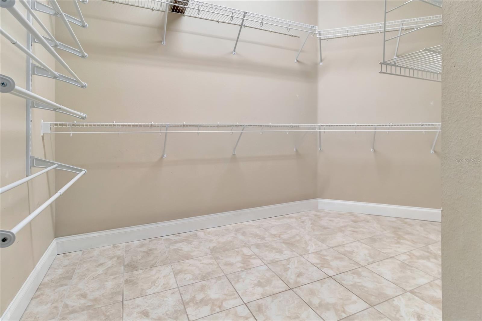 GREAT BLUE HERON ESTATES - Residential