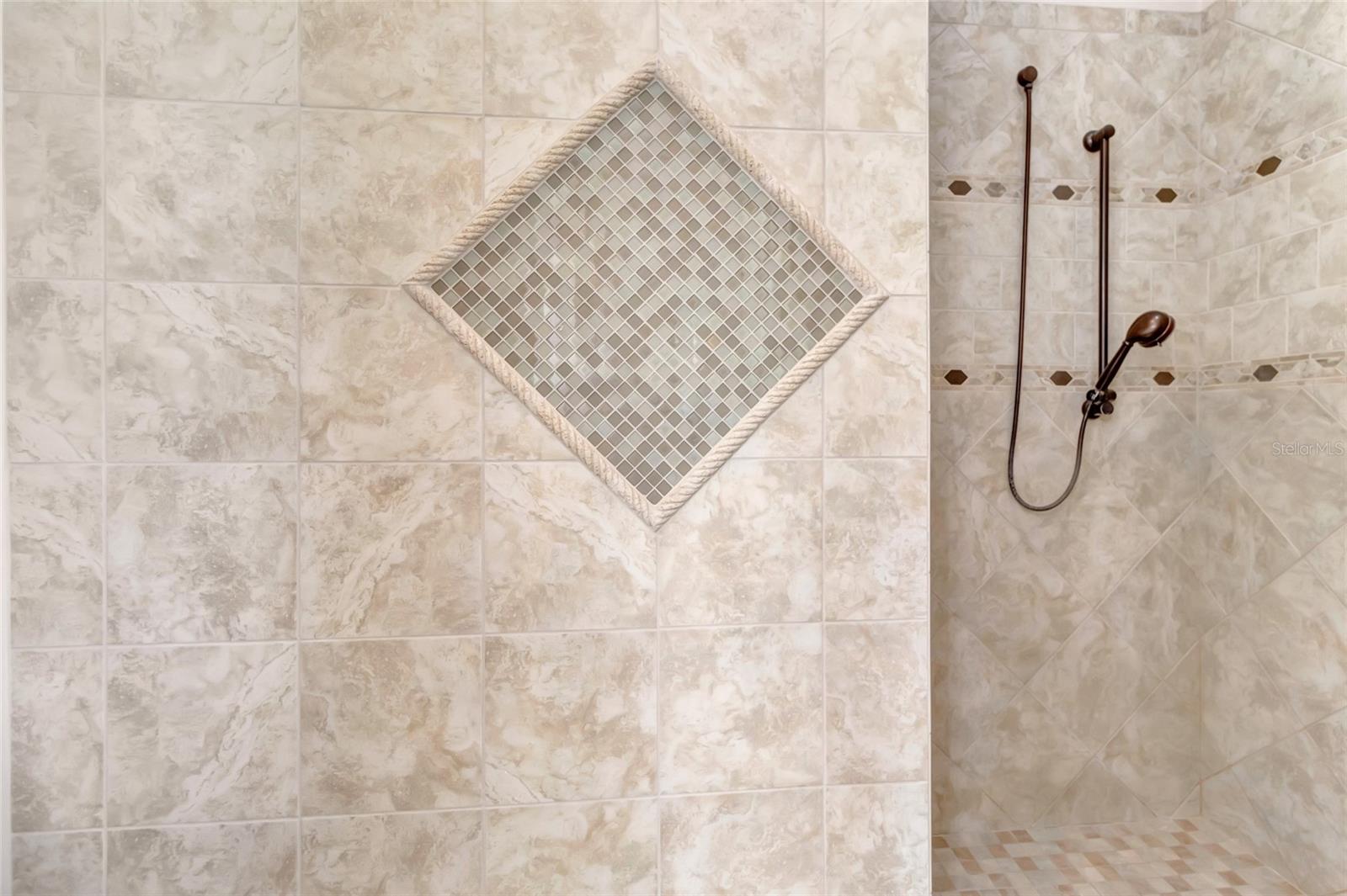 GREAT BLUE HERON ESTATES - Residential