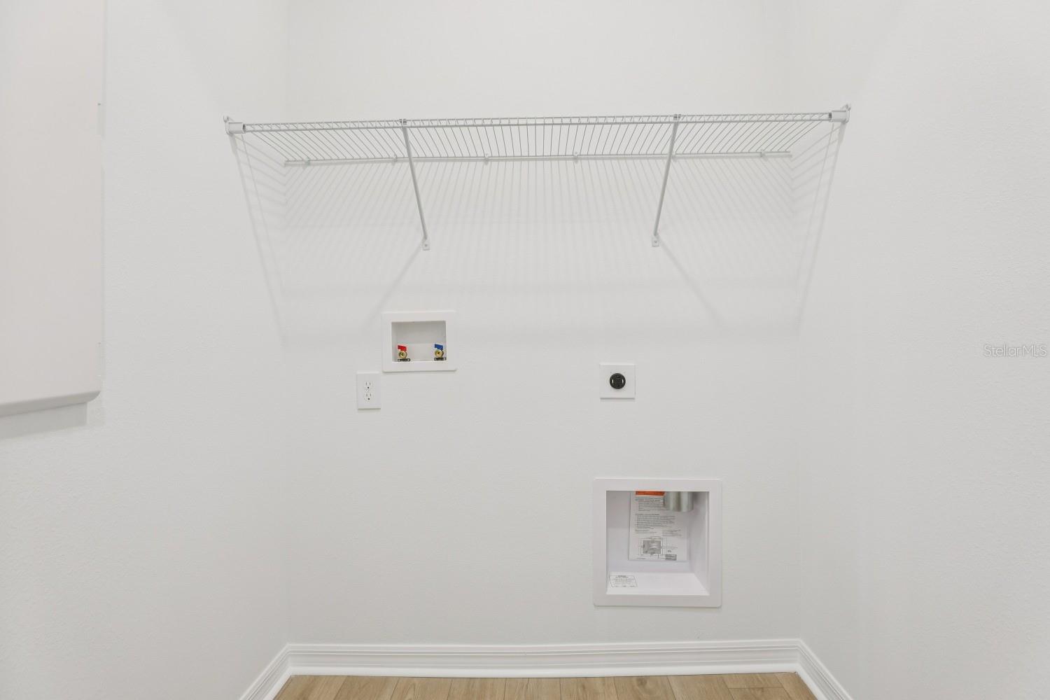 WESLYN PARK - Residential