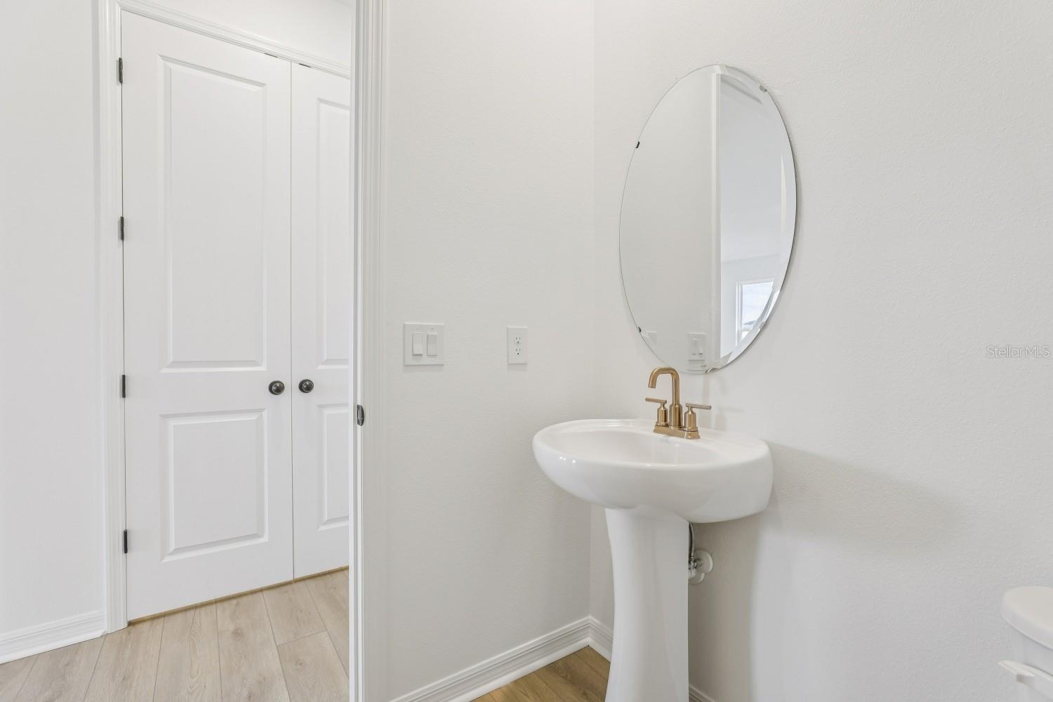 WESLYN PARK - Residential