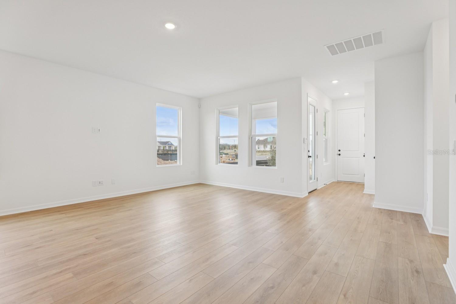 WESLYN PARK - Residential