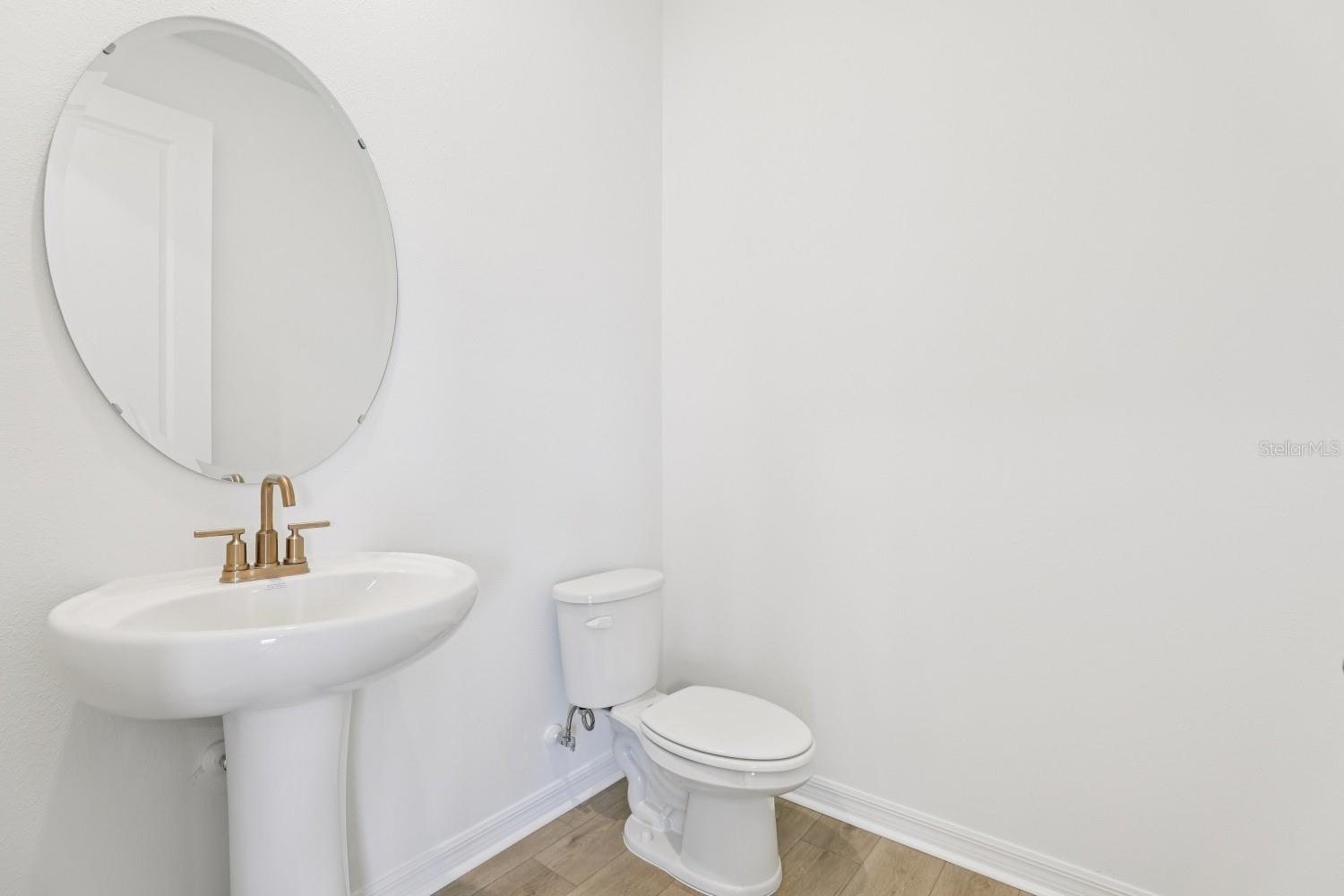 WESLYN PARK - Residential