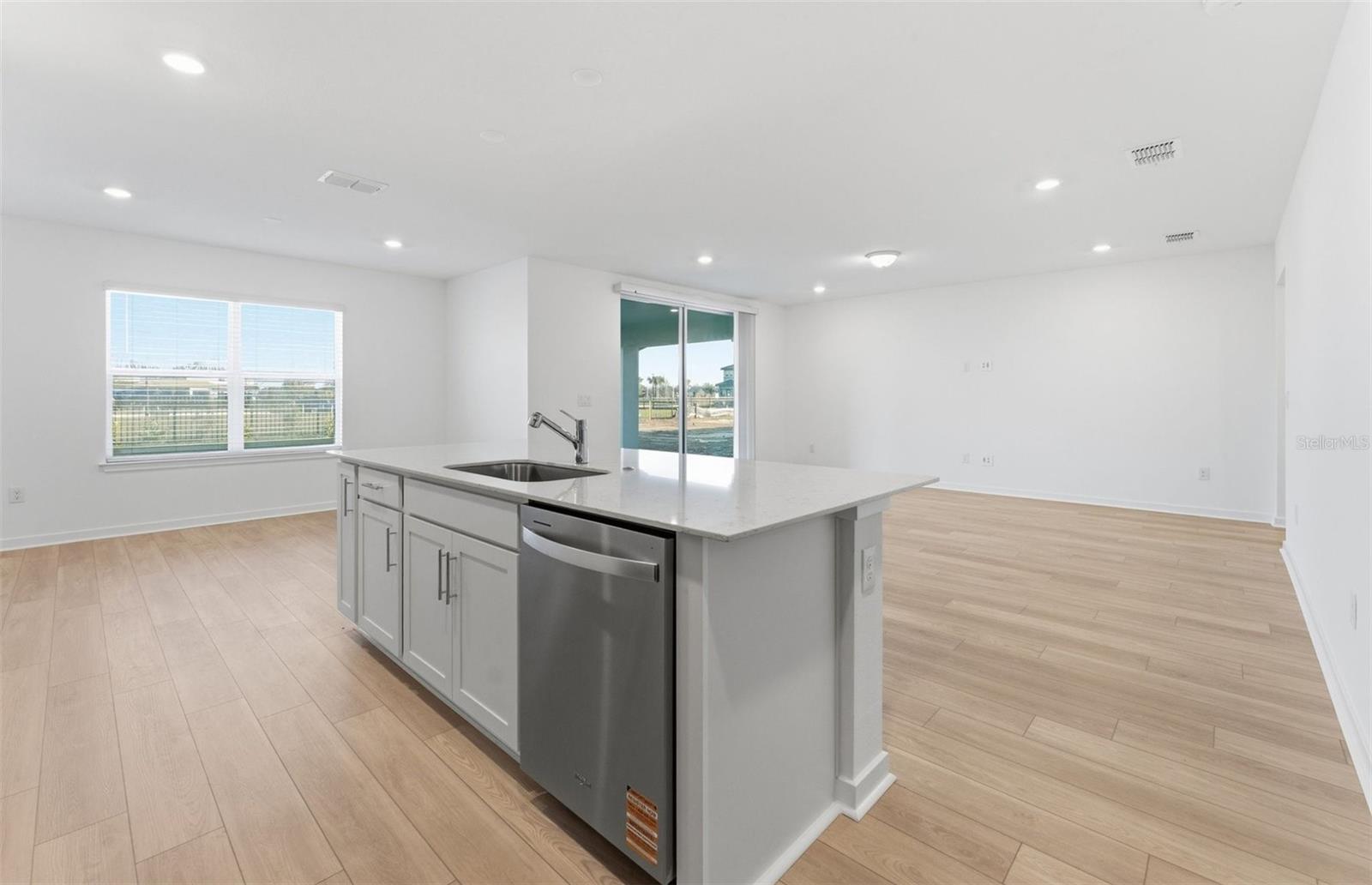 11358 MEADOW RIVER WAY