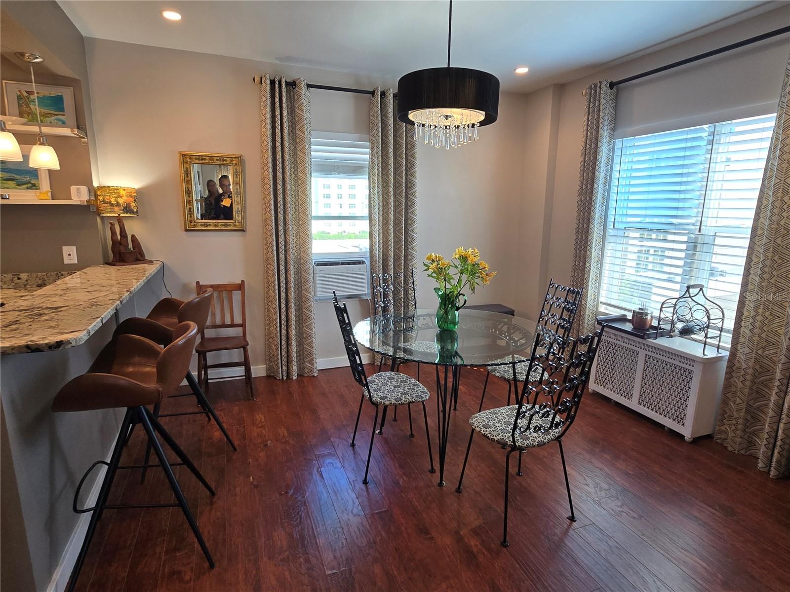 FLORI DE LEON APTS CO-OP - Residential