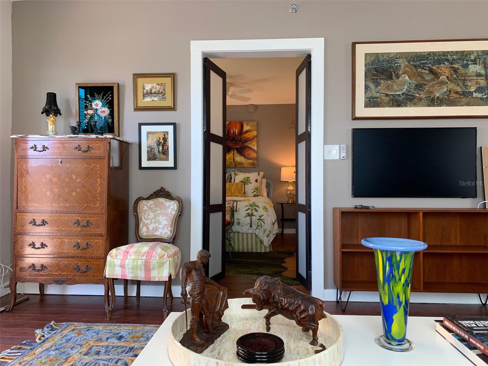 FLORI DE LEON APTS CO-OP - Residential