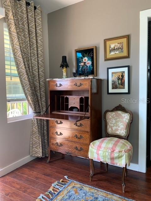 FLORI DE LEON APTS CO-OP - Residential