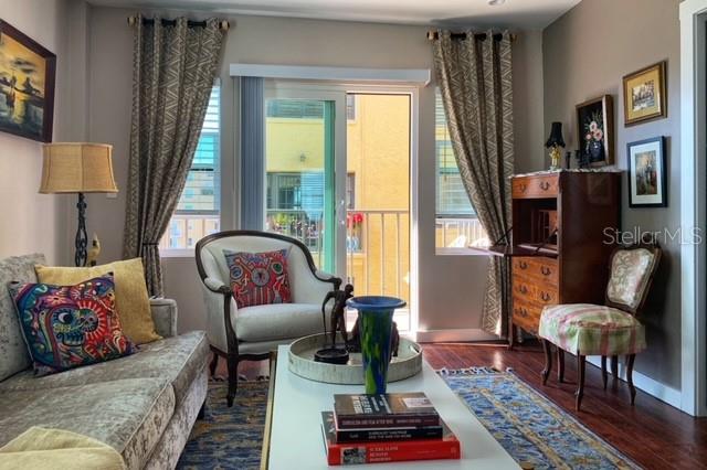 FLORI DE LEON APTS CO-OP - Residential