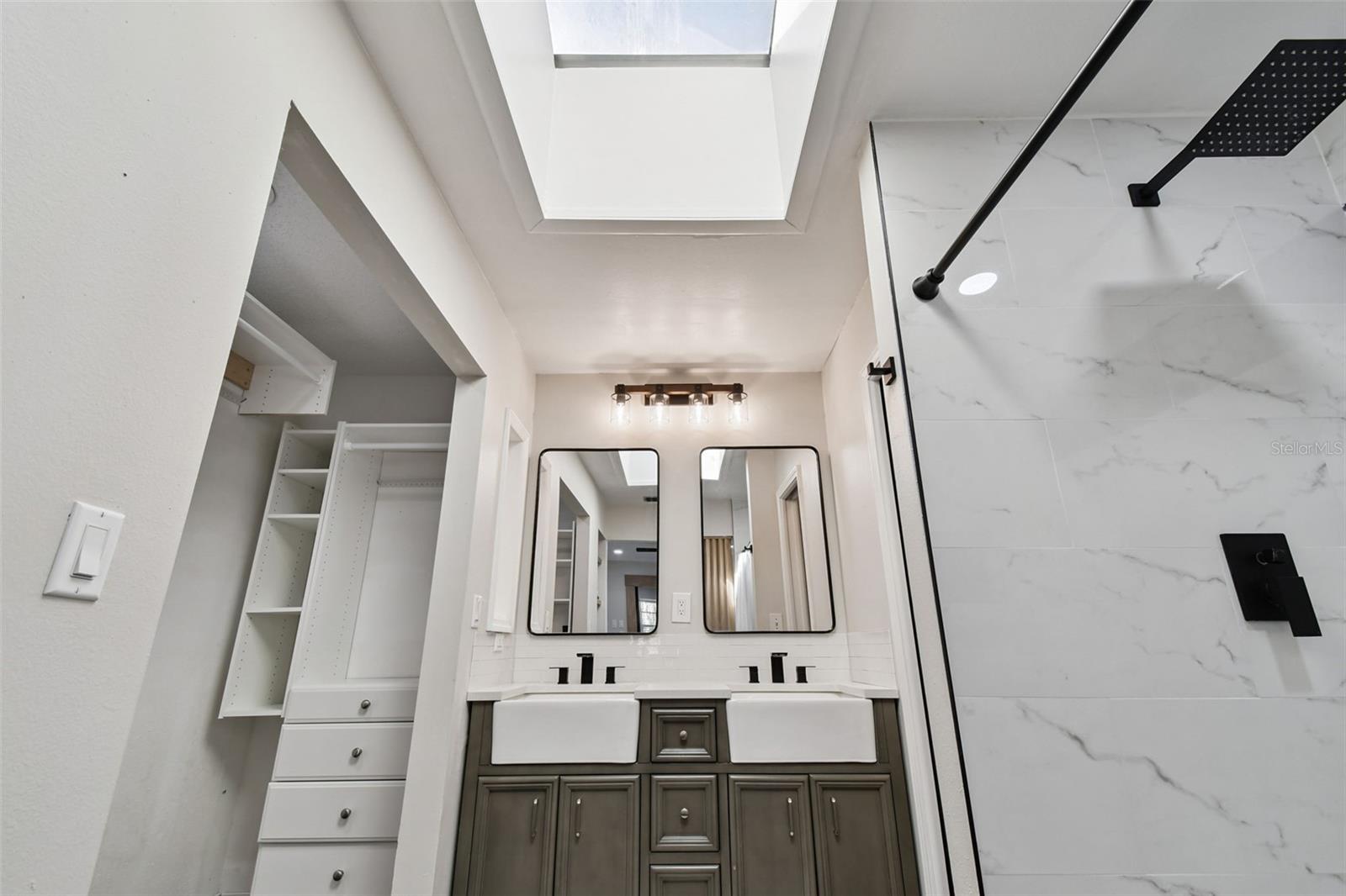 HARBOR OAKS ESTATES - Residential