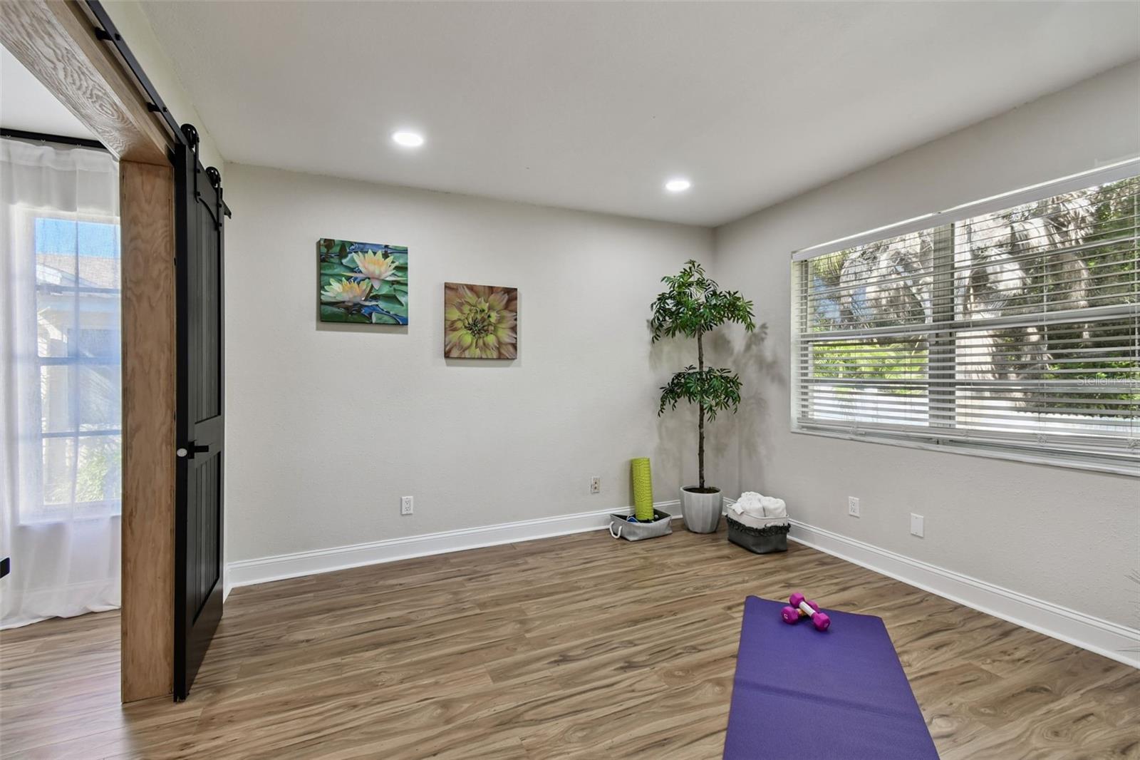 HARBOR OAKS ESTATES - Residential