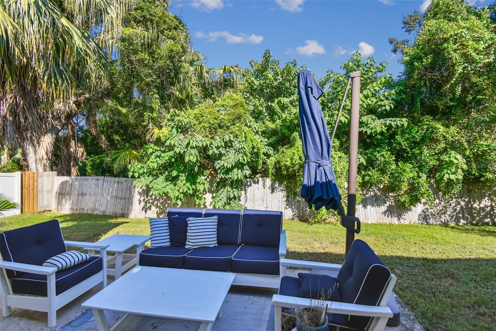 HARBOR OAKS ESTATES - Residential