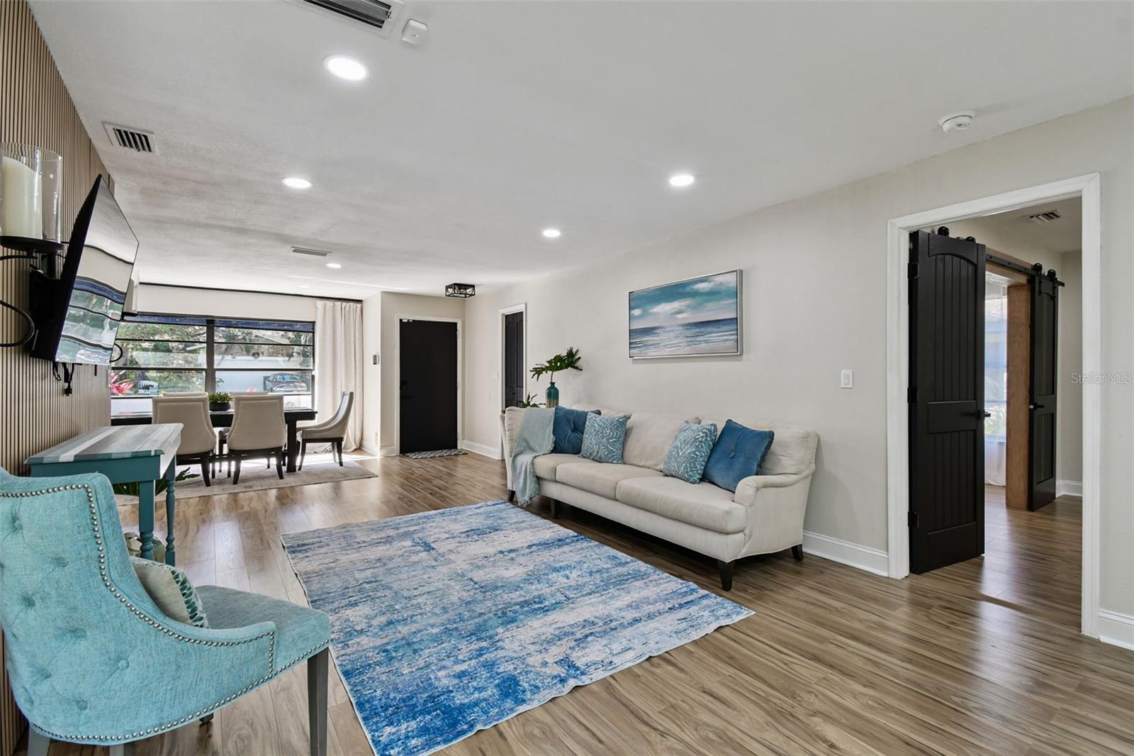 HARBOR OAKS ESTATES - Residential