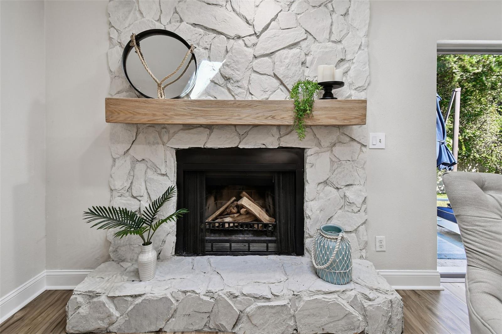 HARBOR OAKS ESTATES - Residential