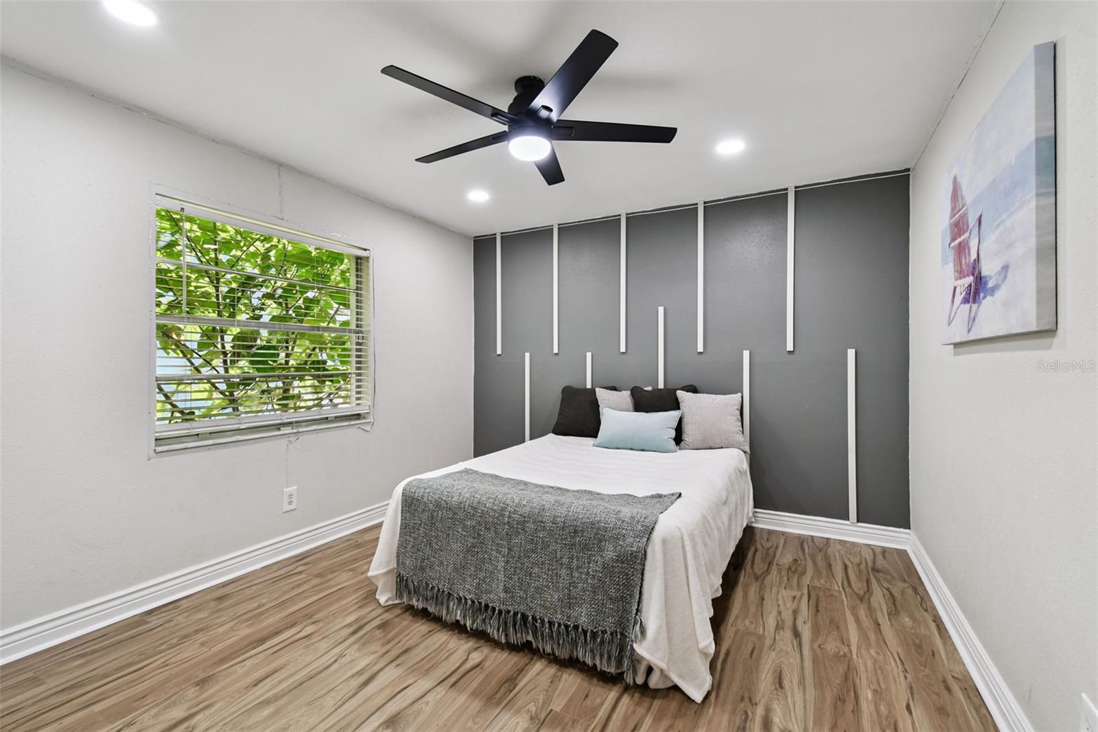 HARBOR OAKS ESTATES - Residential