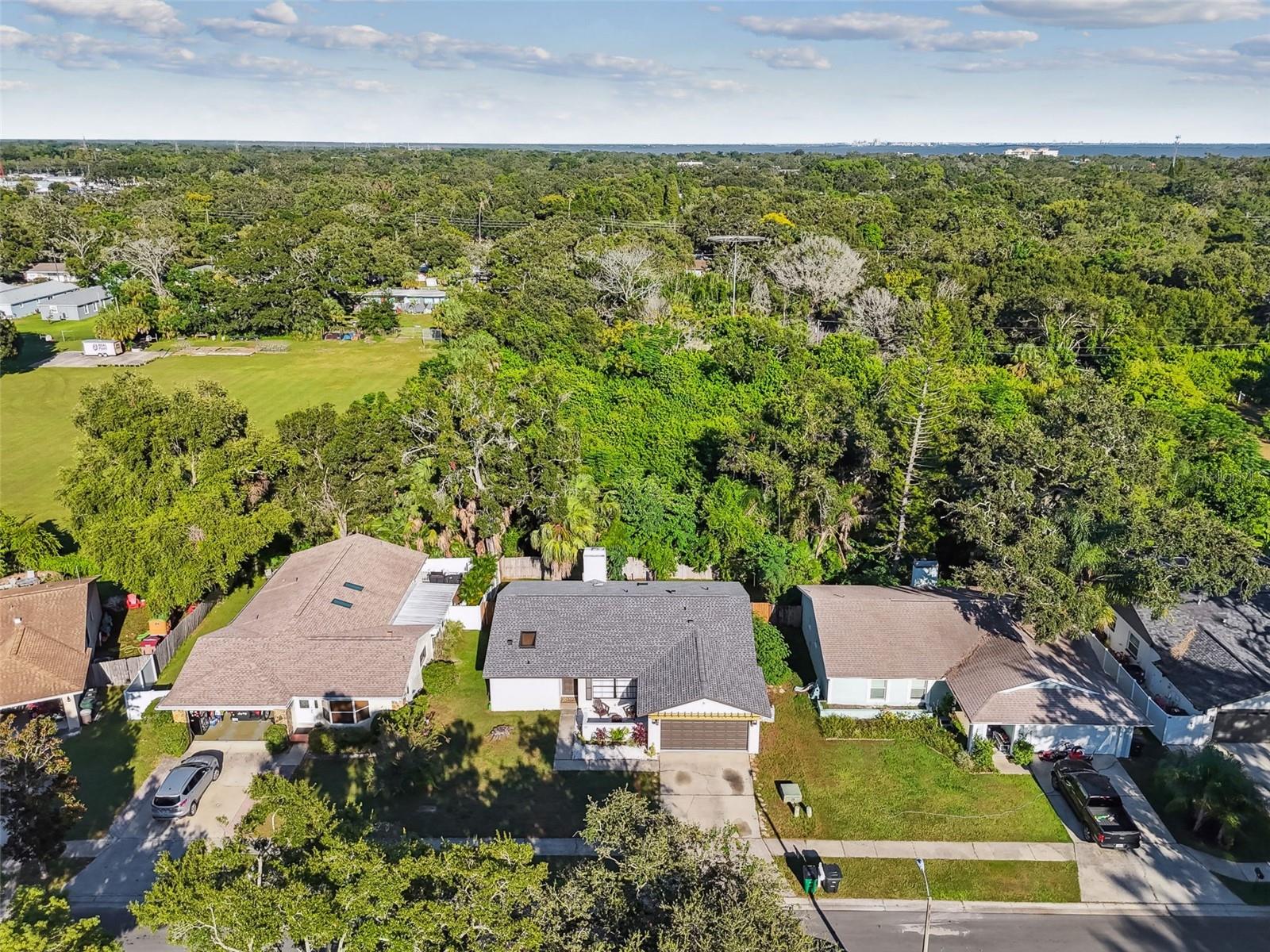 HARBOR OAKS ESTATES - Residential