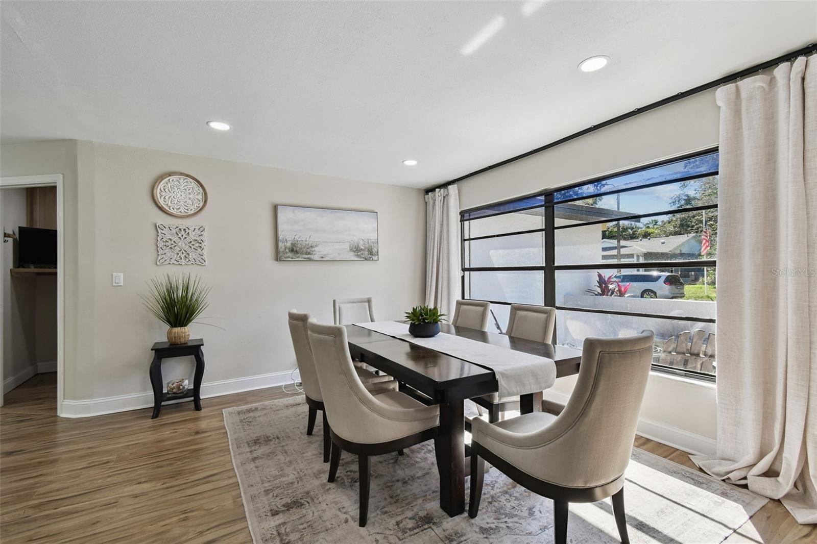 HARBOR OAKS ESTATES - Residential