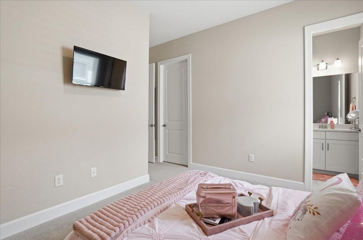 ESPLANADE NORTH AT ARTISAN LAKES SUBPH I - Residential