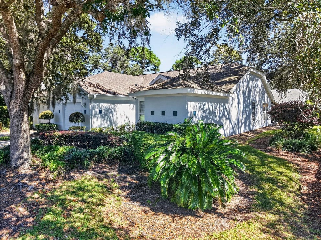 Photo of 1771 Country Club Boulevard, Mount Dora, FL 32757 (MLS # G5119520)
