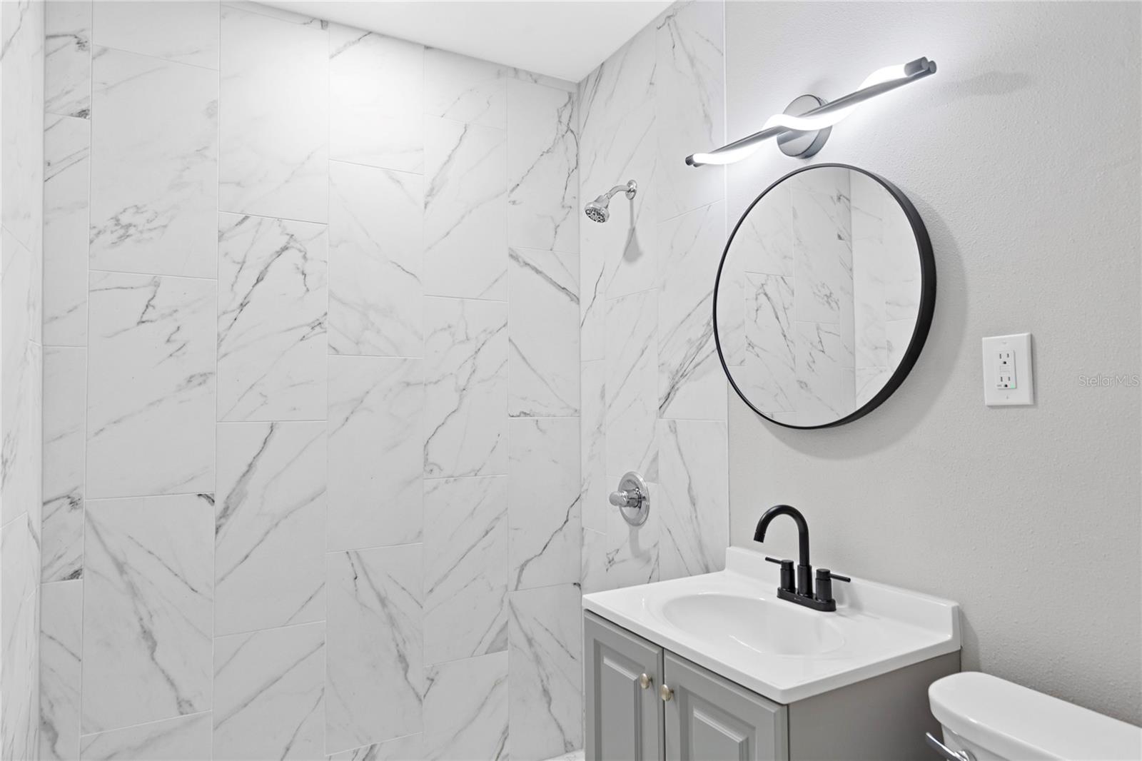 SIRMONS HEIGHTS - Residential