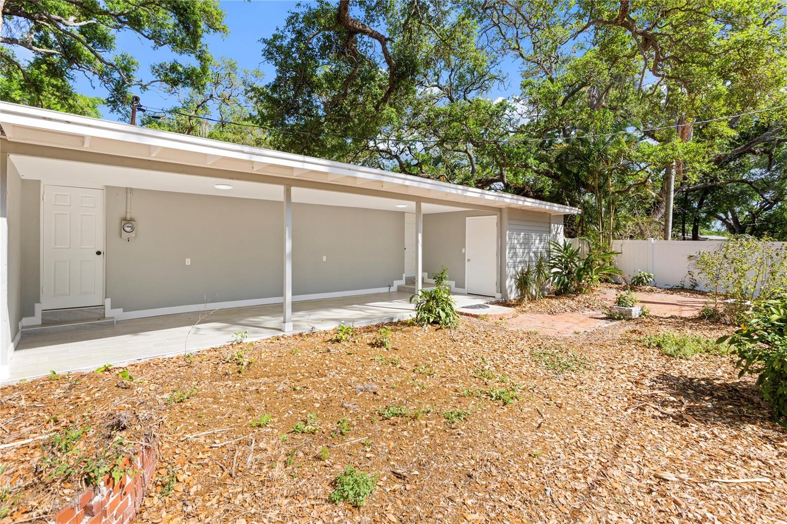 SIRMONS HEIGHTS - Residential